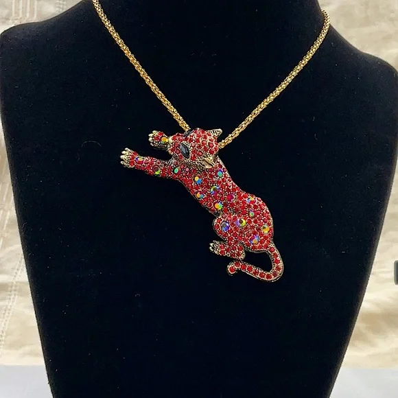 Betsey Johnson Red Bejeweled Leopard Pendant/Necklace - Picture 1 of 6